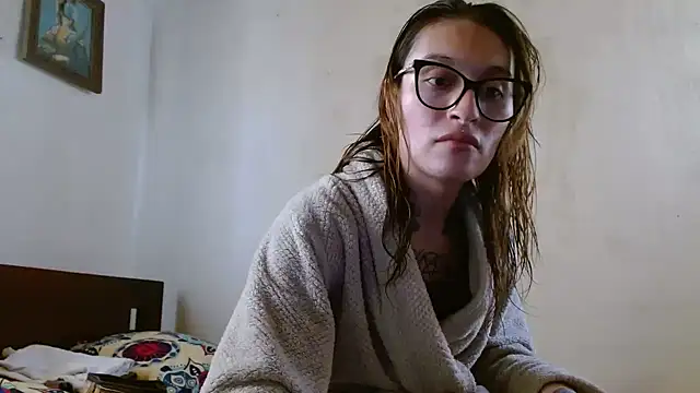 kittenlizz online show from 28, 2, 2025