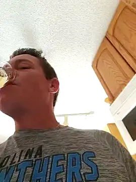 Snapshot of Bigtater1999 chatting on 1, 1, 2025 Bigtater1999 online show from 1, 1, 2025