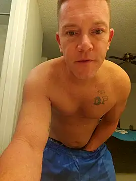 Snapshot of Bigtater1999 chatting on 2, 10, 2025 Bigtater1999 online show from 2, 10, 2025