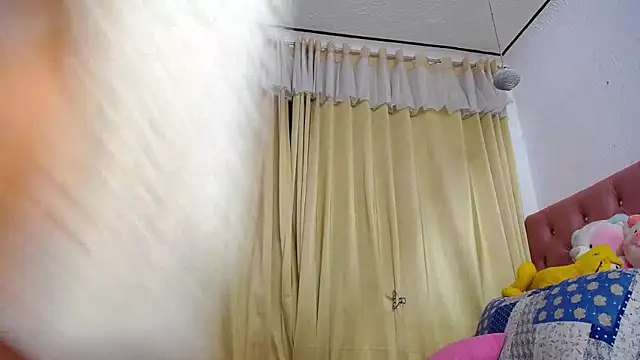 Snapshot of Soffy-brooks chatting on 7, 3, 2025 Soffy-brooks online show from 7, 3, 2025