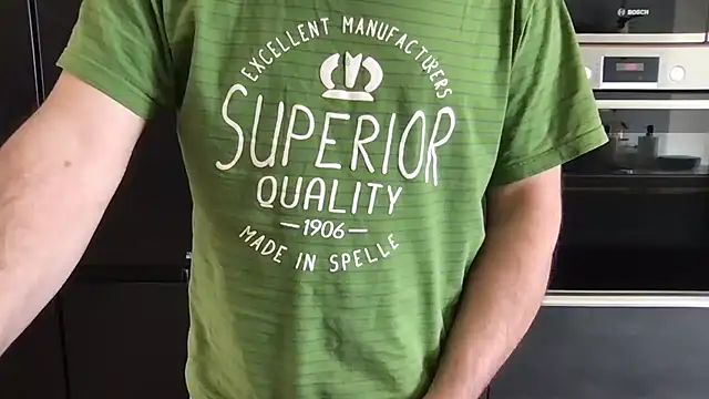 Snapshot of unconnudu21000 chatting on 12, 3, 2026 unconnudu21000 online show from 12, 3, 2026