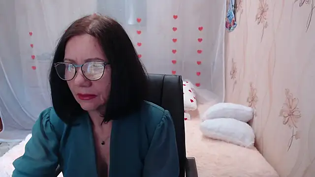 OlgaHottie online show from 6, 3, 2025