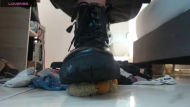 alma fenix online show from 14, 2, 2025