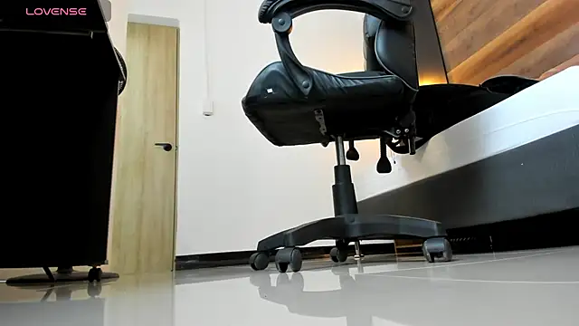 alma fenix online show from 7, 10, 2025