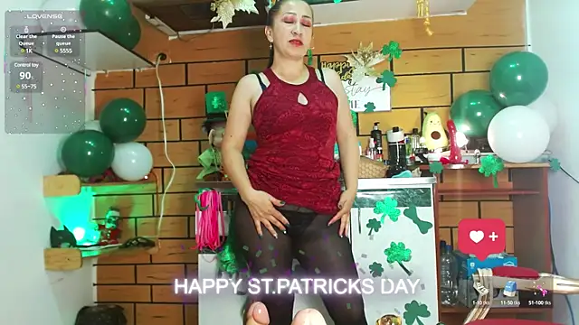 Snapshot of Bigass_dayla chatting on 19, 3, 2025 Bigass dayla online show from 19, 3, 2025