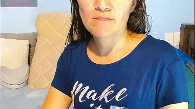 Snapshot of venus_swet_ chatting on 14, 10, 2025 venus swet online show from 14, 10, 2025