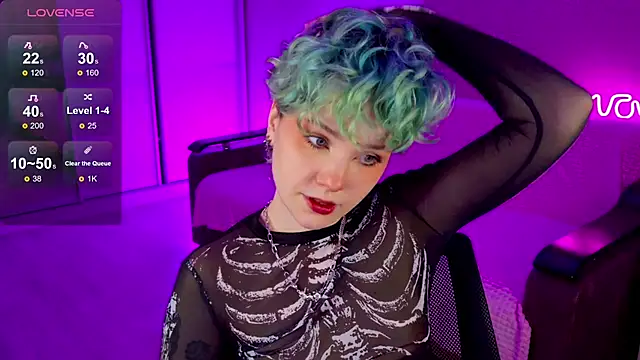 School Love online show from 4, 1, 2025