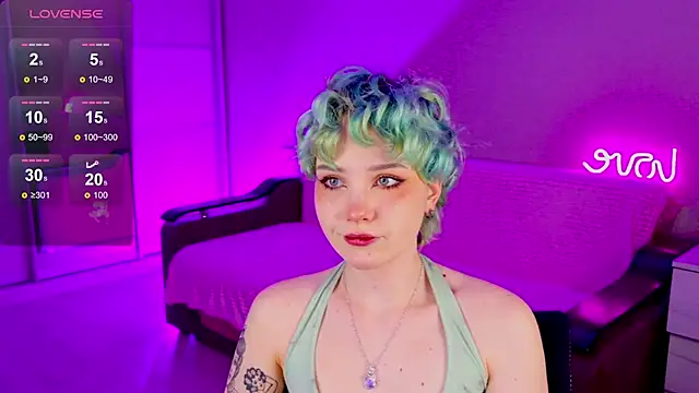 School Love online show from 10, 1, 2025