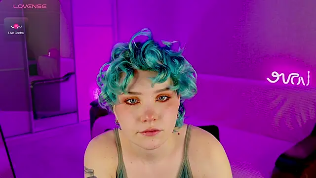 School Love online show from 9, 2, 2025