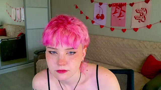 School Love online show from 14, 9, 2025