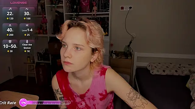 School Love online show from 4, 12, 2025