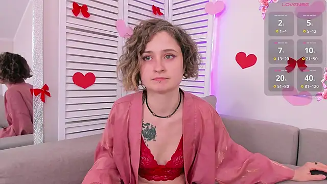 sweet cherry pie  online show from 18, 2, 2025