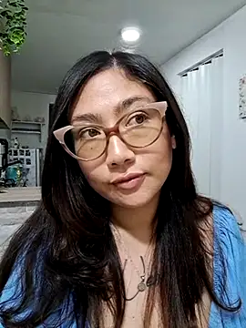 Mia Ruiz online show from 23, 3, 2025