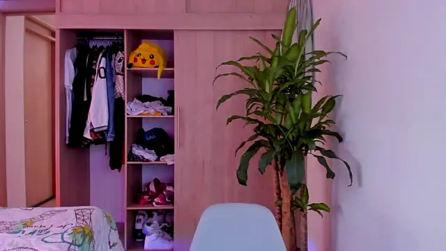 aldrinwhite online show from 24, 11, 2025