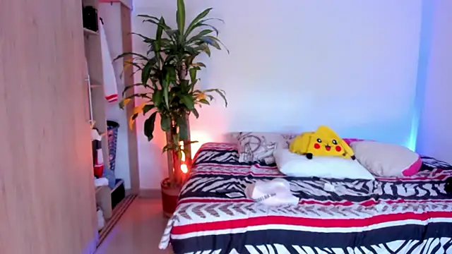 aldrinwhite online show from 27, 4, 2026