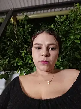 Mommy-Hot online show from 24, 7, 2026