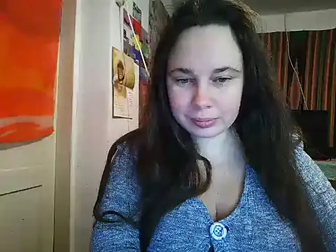 Cora Maro online show from 3, 12, 2025