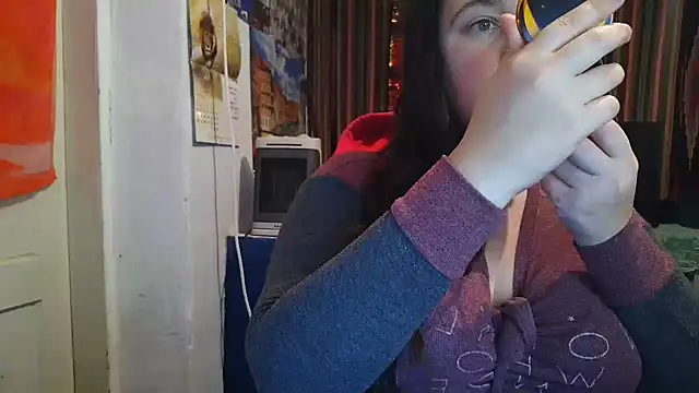 Cora Maro online show from 14, 12, 2025