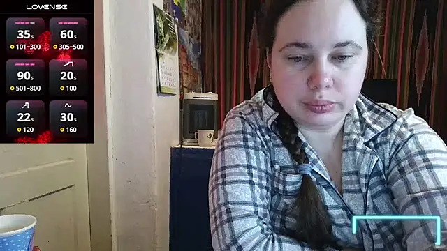 Cora Maro online show from 18, 5, 2026