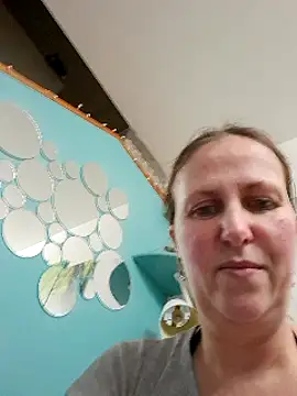 Angelacoquine online show from 7, 1, 2025