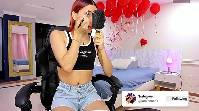 charolbruce 1 online show from 9, 6, 2026