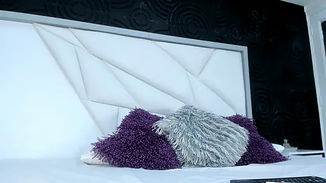 AbigailWilliams  online show from 21, 9, 2025