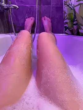 Belochka a online show from 2, 1, 2025