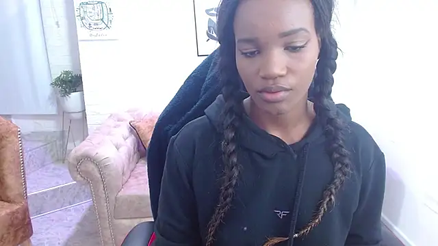 Snapshot of cattalheya chatting on 28, 10, 2025 cattalheya online show from 28, 10, 2025