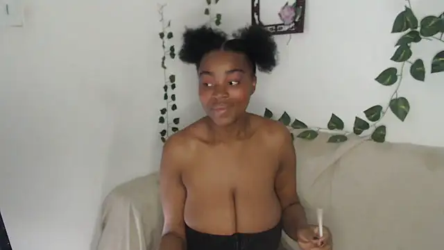 lyssyhorny online show from 25, 9, 2025