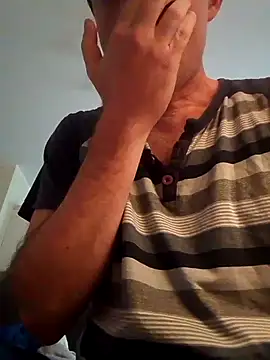 Snapshot of openlegsforyou chatting on 2, 10, 2025 openlegsforyou online show from 2, 10, 2025