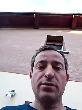 Snapshot of openlegsforyou chatting on 6, 10, 2025 openlegsforyou online show from 6, 10, 2025