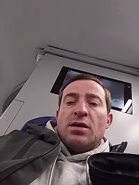 Snapshot of openlegsforyou chatting on 12, 1, 2026 openlegsforyou online show from 12, 1, 2026