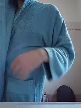 Snapshot of openlegsforyou chatting on 13, 2, 2026 openlegsforyou online show from 13, 2, 2026