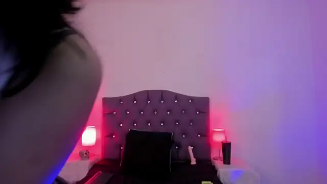 Nyx nayla online show from 7, 2, 2025