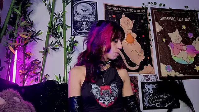 Nyx nayla online show from 21, 4, 2026