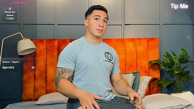 Ryan Hunt online show from 7, 2, 2025