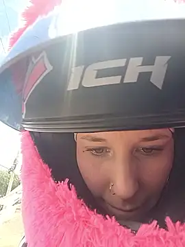 RubyEmerald online show from 7, 4, 2026