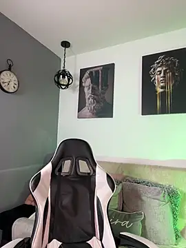 jaxon colton online show from 2, 3, 2025