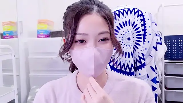 oxo yuna oxo online show from 8, 12, 2024