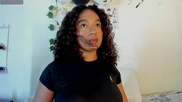 sara sophieee online show from 10, 12, 2024