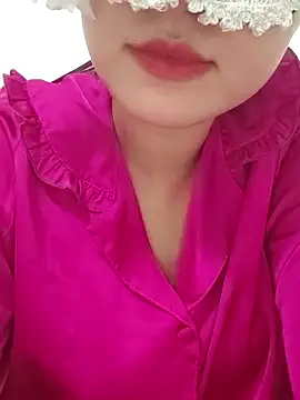Snapshot of girldam95 chatting on 18, 5, 2026 girldam95 online show from 18, 5, 2026
