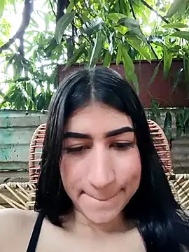 Julix A online show from 2, 3, 2025