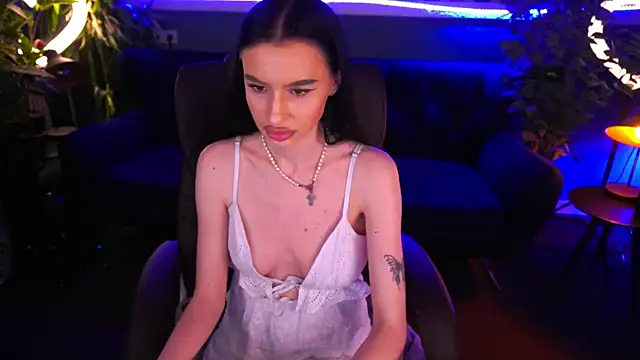 Snow WhiteeeX online show from 29, 1, 2025