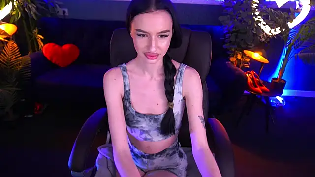 Snow WhiteeeX online show from 24, 2, 2025