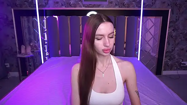 Snow WhiteeeX online show from 25, 4, 2026