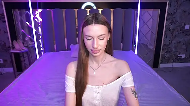 Snow WhiteeeX online show from 30, 4, 2026