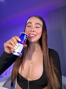 Lanataylor- online show from 18, 2, 2025