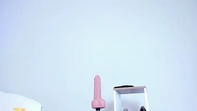 lannarusso  online show from 17, 9, 2025