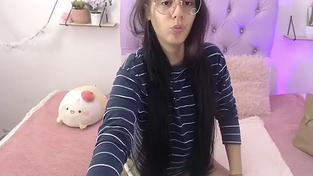 Freyja 01 online show from 21, 3, 2025