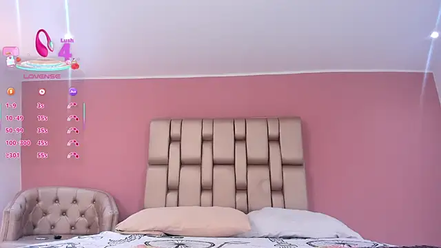  ISABELLA HOT  online show from 8, 3, 2025